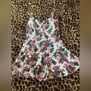 Vintage floral romper